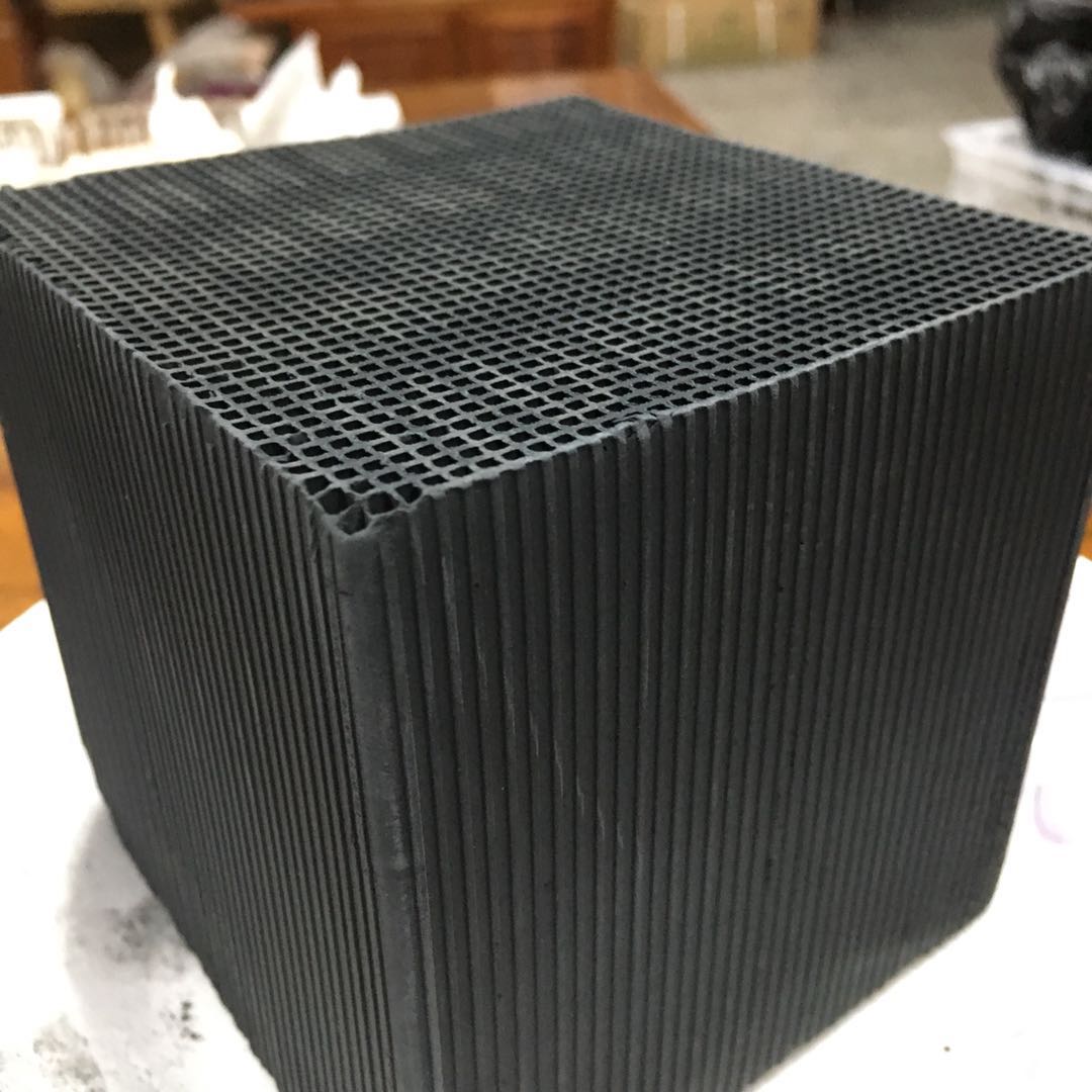 防水蜂窩狀活性炭  (2)